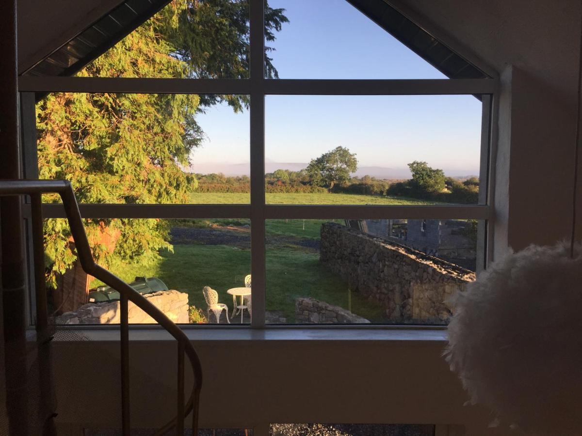 The Burren Barn Villa Tubber Buitenkant foto