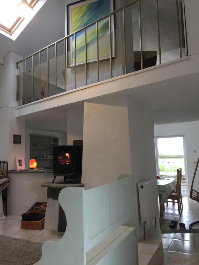 The Burren Barn Villa Tubber Buitenkant foto